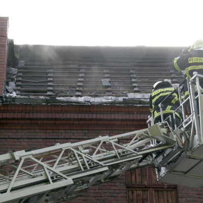 GroÃŸbrand in alter FÃ¤rberei