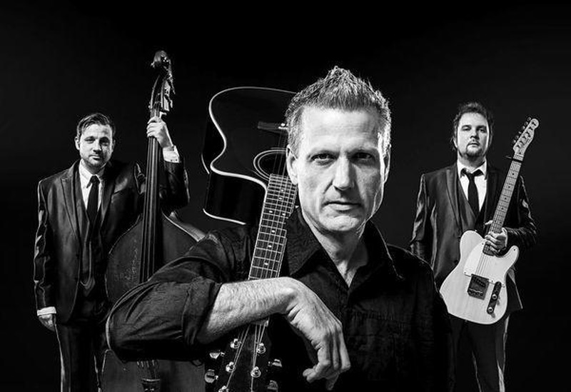 THE JOHNNY CASH SHOW