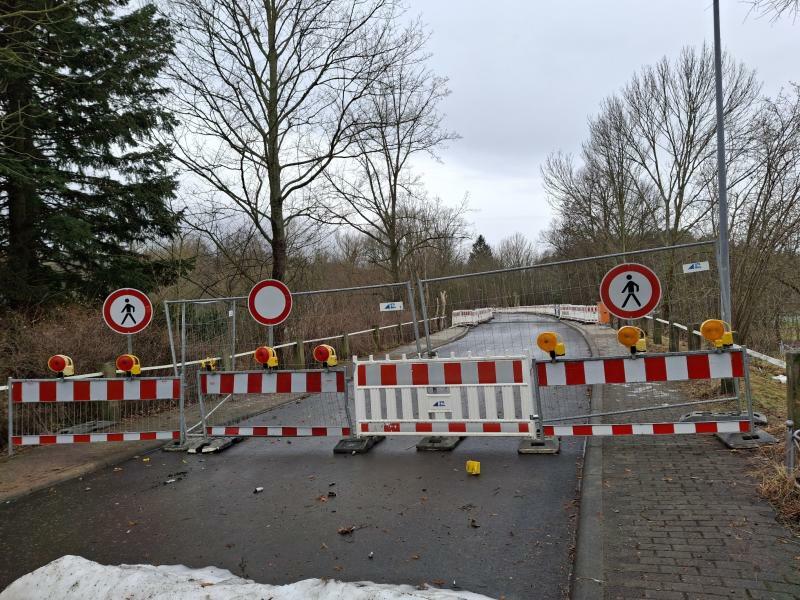 Spreebrücke soll bis März frei sein