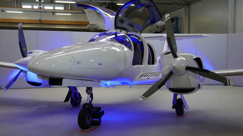 TU stationiert Flugzeug in Kamenz