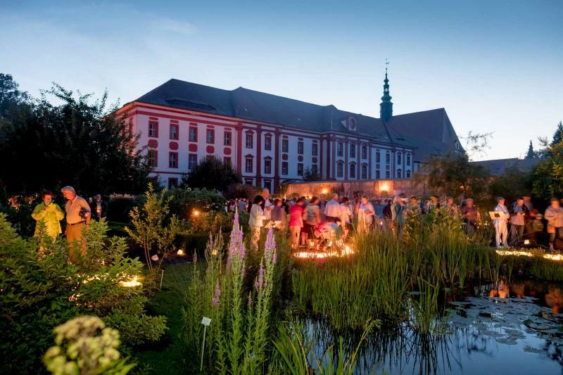 Lichternacht im Klostergarten Panschwitz-Kuckau