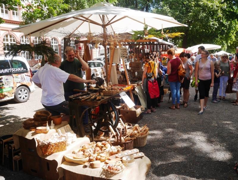 Herbstliches Shopping und Naschallee nun gemeinsam