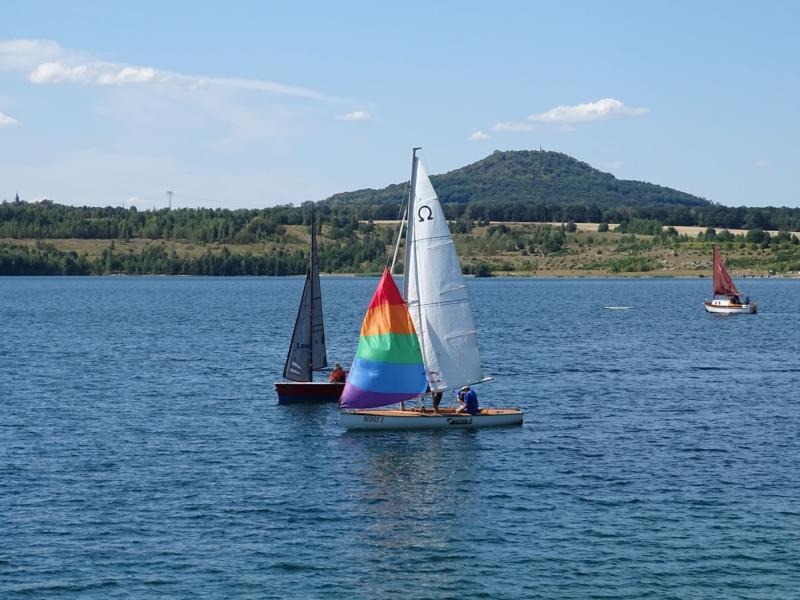 Am 1. Mai startet nach der Segel- nun auch die Badesaison am See