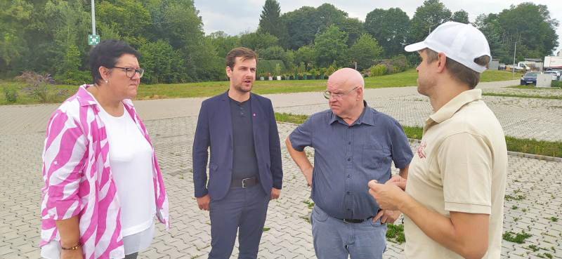 Politikerin auf Sommertour in der Region