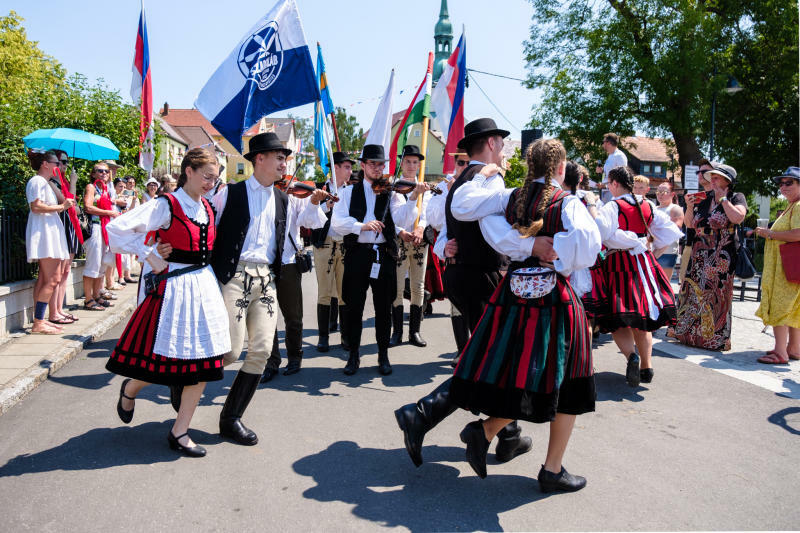 Tränenreicher Abschied beim Folklorefestival