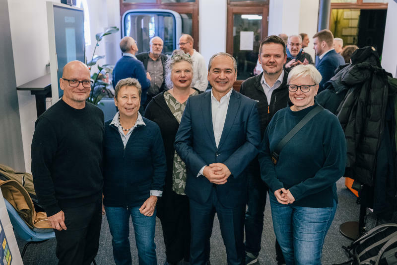 Oberbürgermeister Ursu versammelt Unterstützer