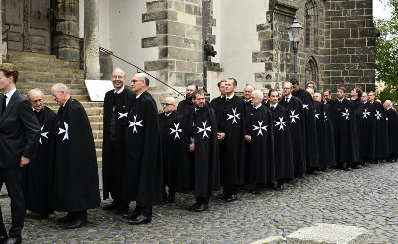 Johanniter mit 900 Jahren Tradition