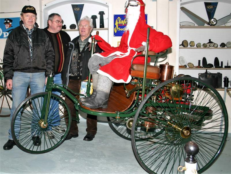 Weihnachtsfeeling bei Sonderschau im Advent