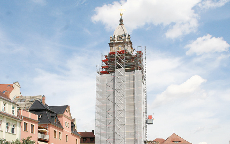 Reichenturm ist fast fertig eingerüstet