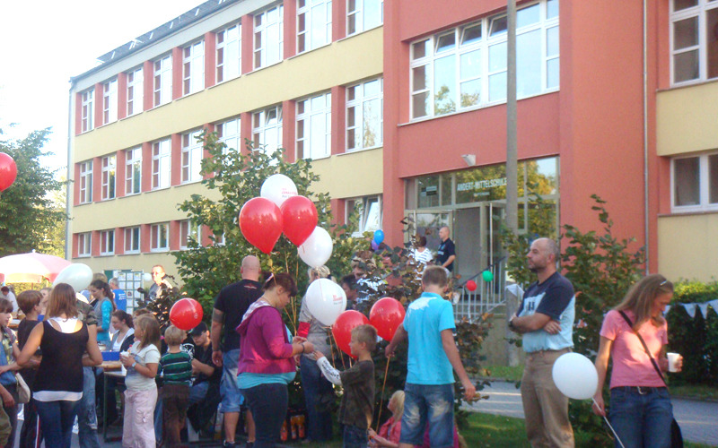 Oberland feiert seine Schule