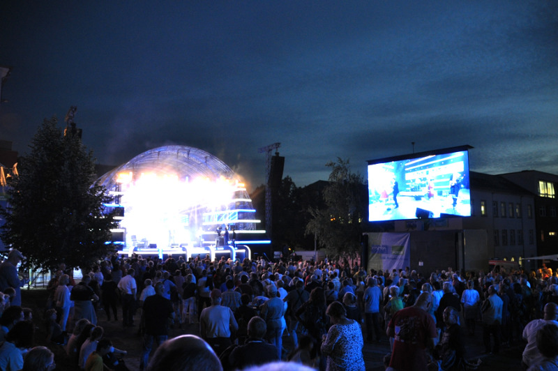 Die Medien zurren die Programme den Tag der Sachsen fest