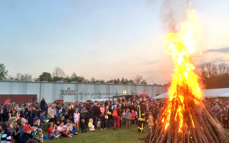Messeparkchef zieht Joker zum Hexenfeuer