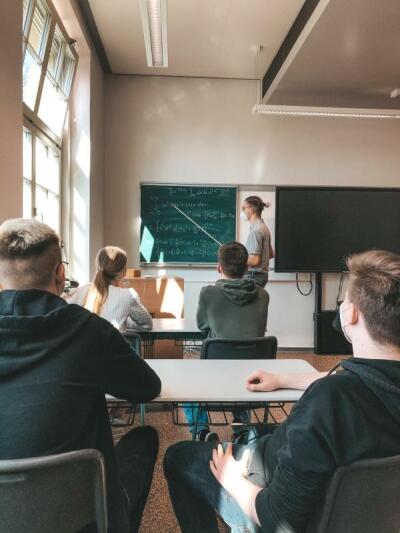 Unterstützung für die „Schlaue Eule“ am Löbauer Gymnasium 