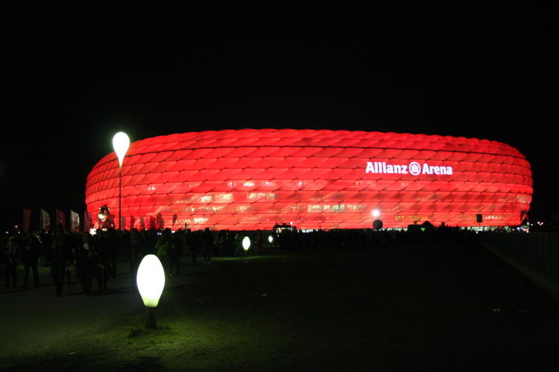 Fans spaltet Neustart in der Bundesliga