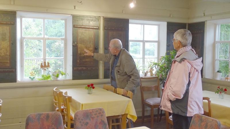 Fensterritscher in der Blockstube  restauriert 