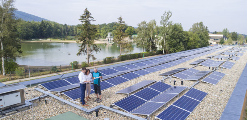 Sonnenstrom für Waldstrandhotel