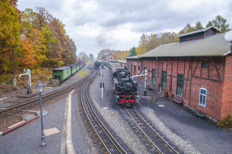 Schmalspurbahn schnauft weiter