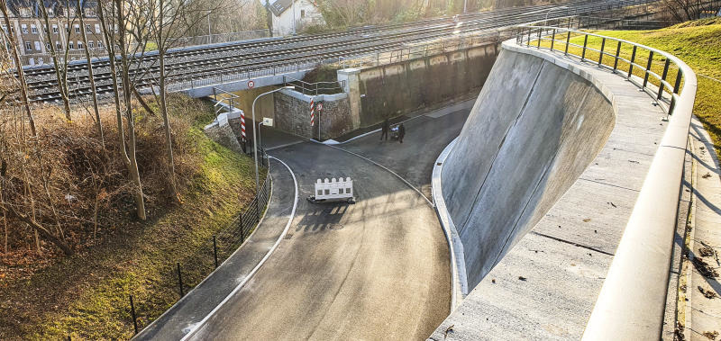 Bergstraße wieder voll befahrbar