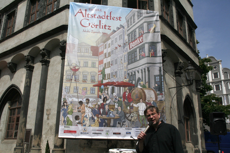 Riesenplakat kündet vom Altstadtfest