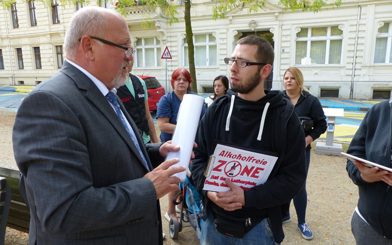 Gibt's bald ein Alkoholverbot auch auf dem Lutherplatz?