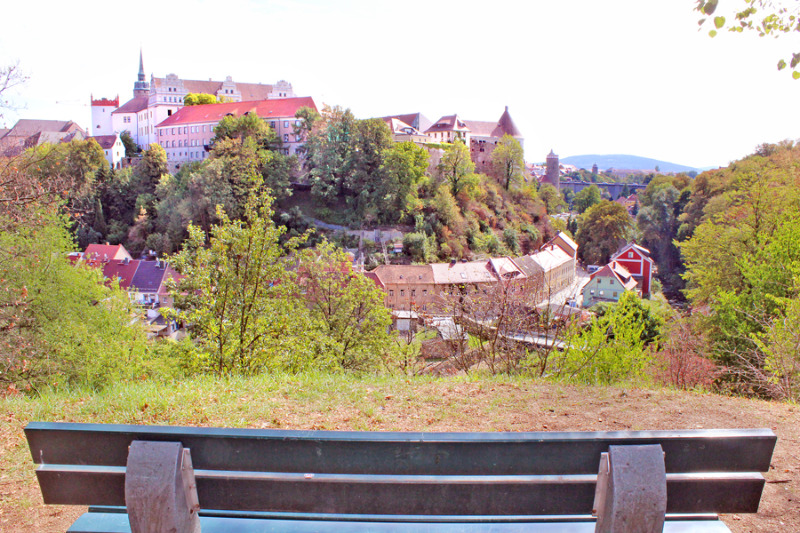 Der steinige Weg zur neuen Altstadtbrücke