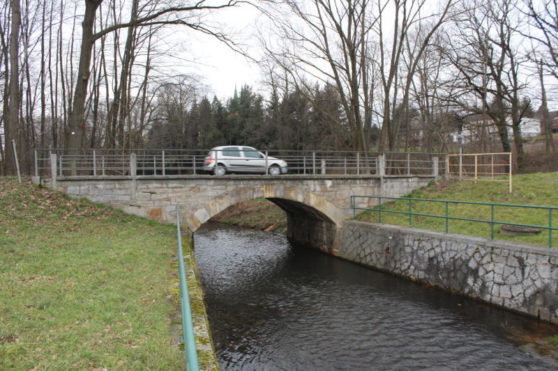 Startschuss für Brückenneubau