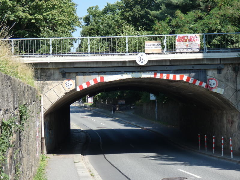 Bahnbrücke Neustädter Straße: Baubeginn im Oktober