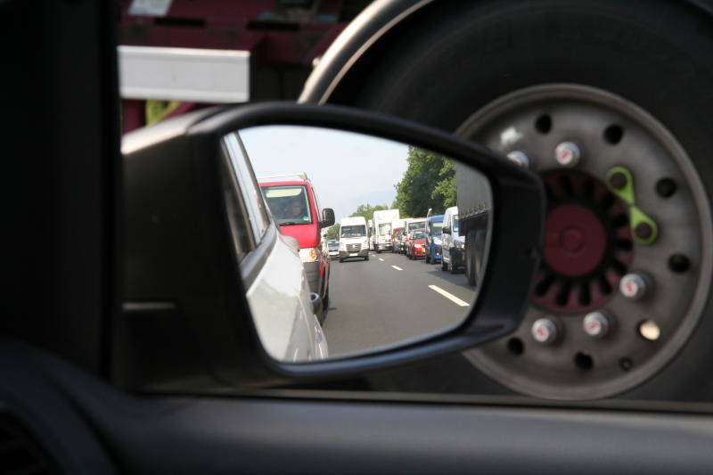 Verkehrsinfarkt: Wachsende Verzweiflung auf der A4