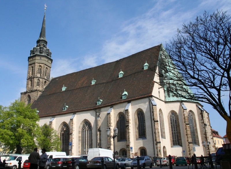 Rechtsaußen bläst Demo ab