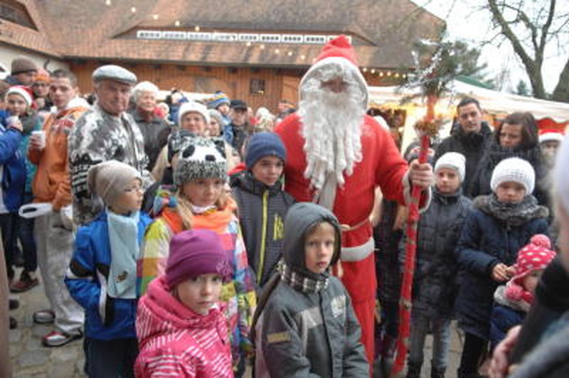 Der Eibauer Weihnachtsmarkt ist eine Nummer größer