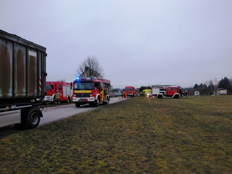 Update: Transporter mit Heizöl havariert am Stausee