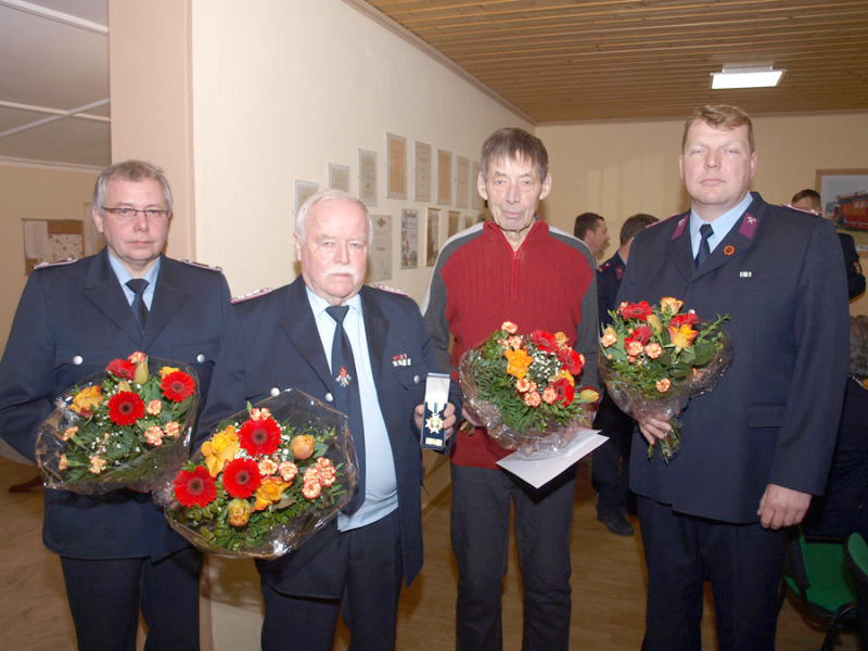 Vier Kameraden mit 110 Jahren