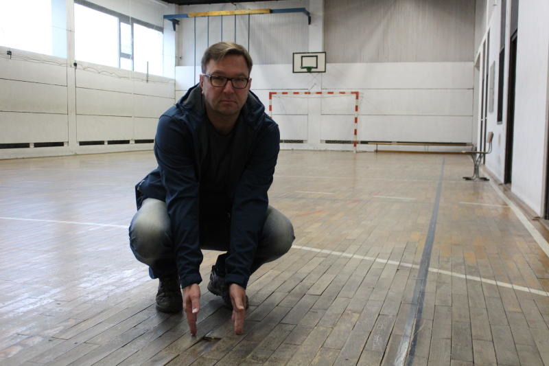 Ein Dorf sammelt  für seine Turnhalle 