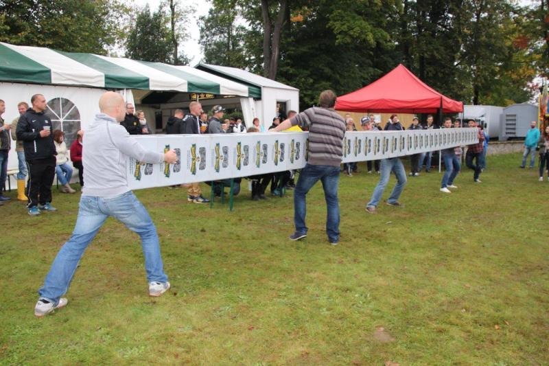 Bretniger Kirmes rund um die Schule