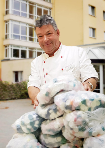Schützenhilfe für Deckelsammler