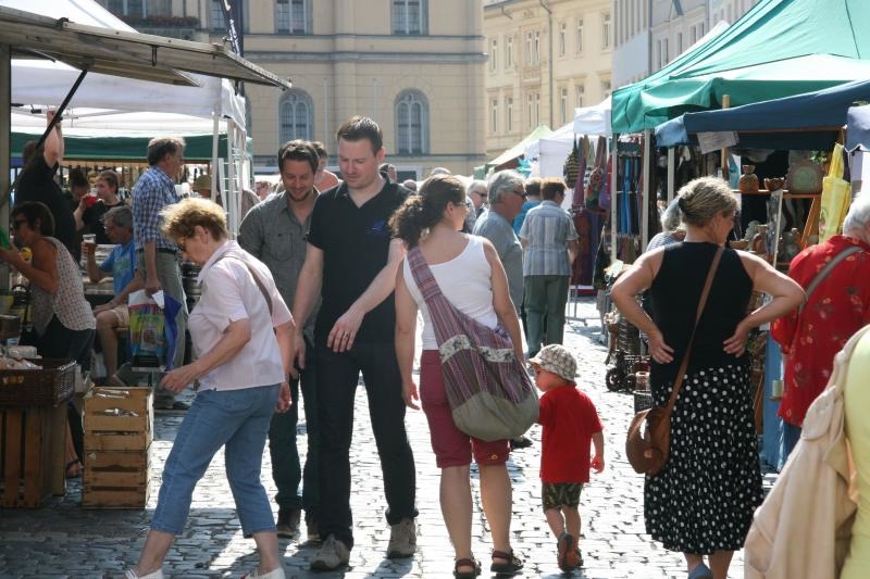 Sanierter Markt soll jetzt belebt werden