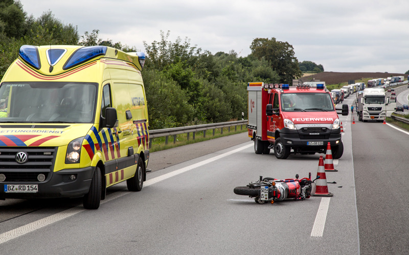 Motorradfahrer verunglückt