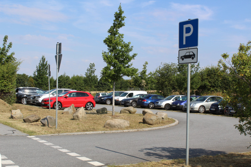 Mehr Parkplätze für A 4-Pendler