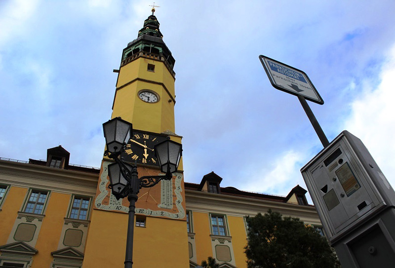 Rotstift bleibt in der Schublade