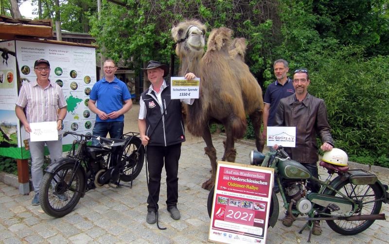 Biker haben ein Herz für den Zoo