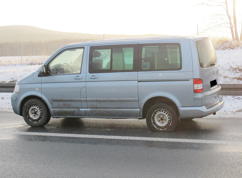 Polizei stellt Transporter und Fahrräder sicher