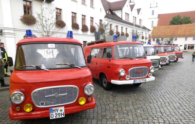 52 Blaulichtfahrzeuge angemeldet – 100er Marke weiter drin