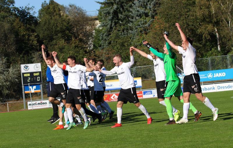 Budissen sind wieder am Ball