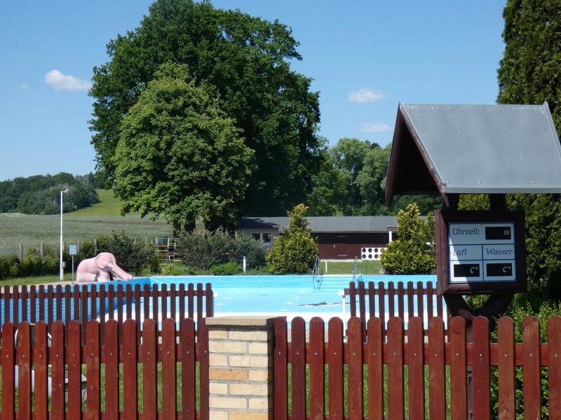 Gemeinde appelliert an Bürger: Rettet unser Freibad!