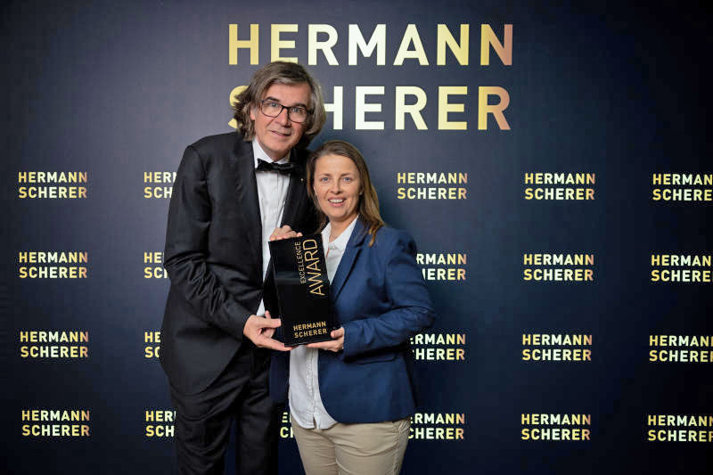 Excellence Award für Kristin Dutschmann