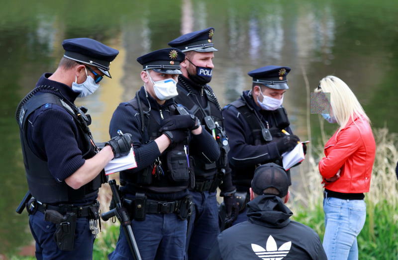 Sächsische Polizei stellt sich der Corona-Debatte