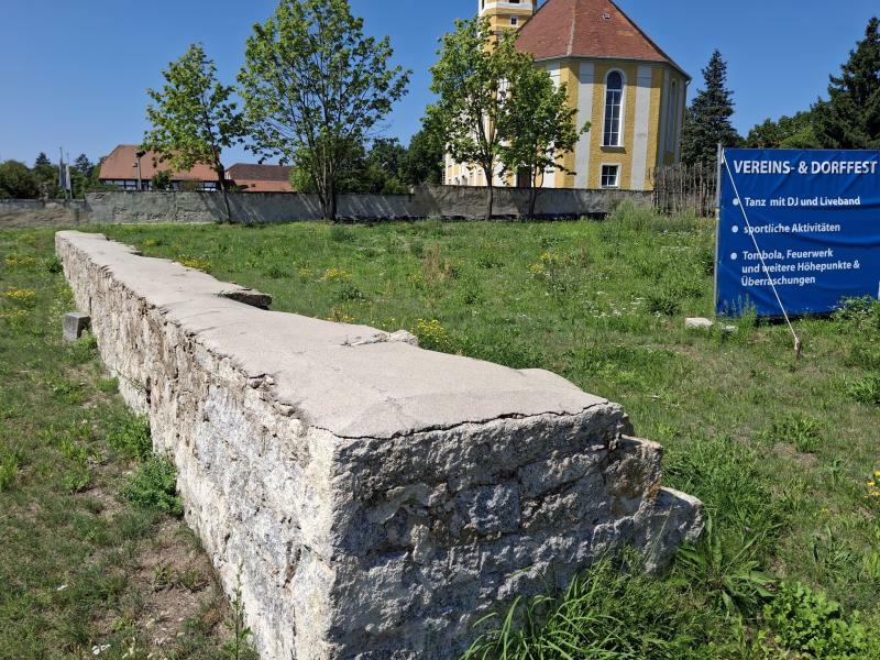Gasthof-Brache wird zum Dorfplatz