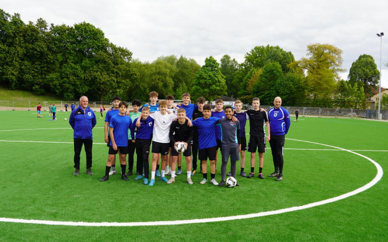 Ein Verein, zwei Stadien und neuer Kunstrasen