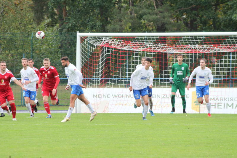 Oberländer Kicker im  Abstiegskampf voll gefordert