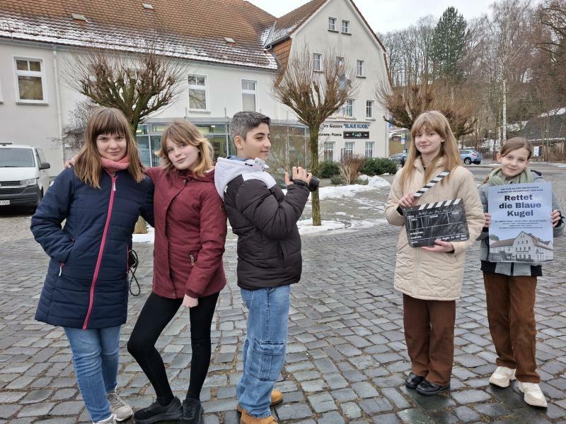 Die „Blaue Kugel“ wird zum Filmstar